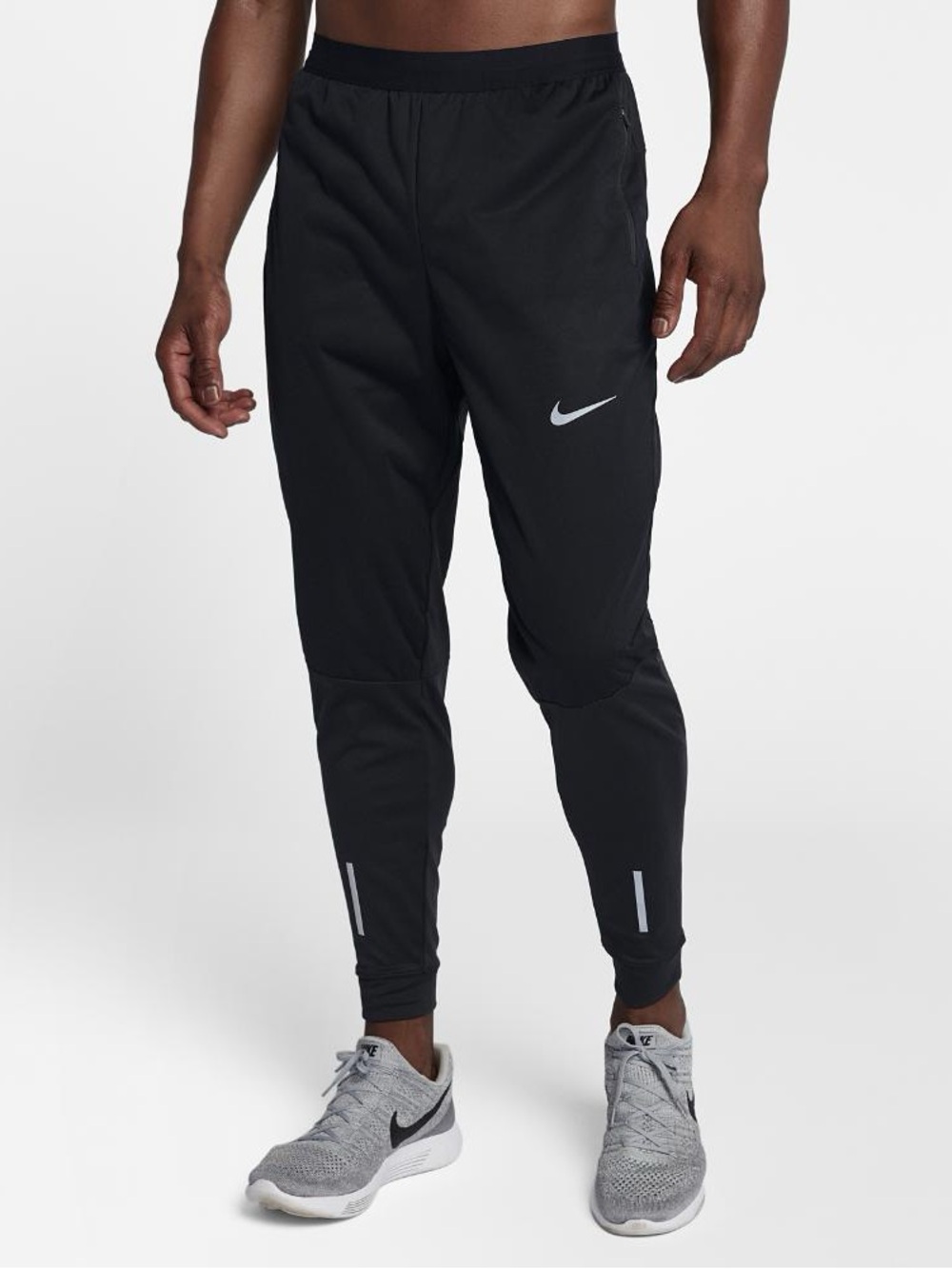 Nike Black Men's Athletic Joggers with Reflective Details size medium
